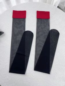 ถุงน่องพลางขา ขาสวยเรียบเนียน งเซ็กซี่5D อินลม ถุงเท้าสีดำ ด้านบนสีแดง 7223