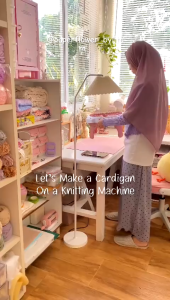 Sentro Smart Knitting Machine Syal Topi 22/48-Pin Alat Rajut Otomatis Weaving Loom Machine Engkol Tangan Mesin Rajut Weaving Loom Pintar Yang Digerakkan Dengan Tangan Bisa Merajut Dan Syal Alat Tenun Rajut