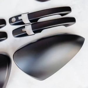 Paket Cover Spion Garnish Lampu Handle Outer Pintu Tutup Tangki Mobil Raize 2021 Hitam