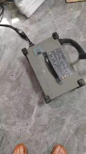 เครื่องชาร์จ DJI T50 เครื่องชาร์จเร็ว 220 โวลต์ไม่ใช่แบรนด์ใหม่และเหมาะสำหรับการใช้งานปกติ เครื่องชาร์จมือสอง DJI การเกษตร T50