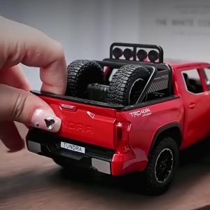 1/24 Scale Toyota Tundra pickup truck Diecast Alloy Pull Back Car Collectable Toy Gifts