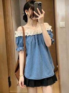 Off-shoulder Short-sleeved Denim Shirt