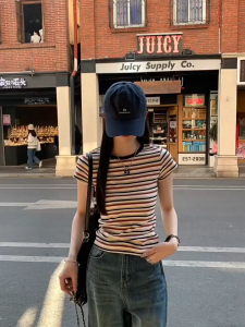 2สี เสื้อยืดเเขนสั้น เสื้อยืดลายทาง คอกลม เรียบง่าย ลายสลับสีสวย#232322