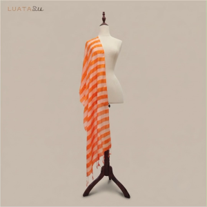 Khăn Choàng Cổ Lụa Trà Cam Luata Silk - Khăn Choàng Lụa Sọc Nhuộm Tự Nhiên Phù Hợp Làm Quà Tặng