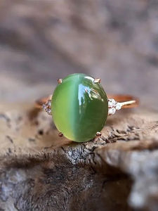Natural Jade Cats Eye Ring Creative Simple Design 18K Gold Plated