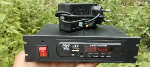 MP3 BLUETOOTH REMOT BISA DI GUNAKAN TANPA ADAPTOR. DIRAKIT DENGAN BATERAI DAN DAPAT DI CHARGER ULANG