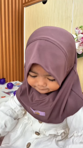 Jilbab Instan Anak Kerudung Anak Non Pet Size M Hijab Bergo Anak Perempuan Erina By Kalovaofficial