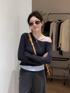 Áo Thun Dài Tay Màu Xám Ôm Vừa Vặn Phong Cách Hàn Quốc Cỡ Lớn Mùa Thu Mới Dáng Rộng Cổ Chữ V Không Tay Áo Lót