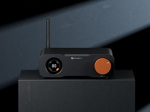 Fosi Audio ZD3 Bluetooth Desktop DAC Preamp ARC Input ES9039Q2M Fully Balanced Digital for Home Stereo Amplifier with Remote