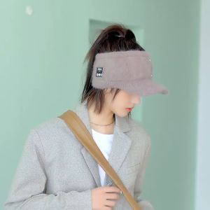 Wireless Headphones Bluetooth Sport Earphone Cap Winter Hands-free Call Music Knitted Baseball Hat Earbuds For All Smart Phones