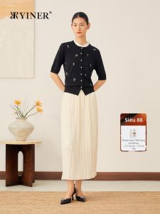 Contrast Color Removable Ruffled Neck Embroidery Sweater