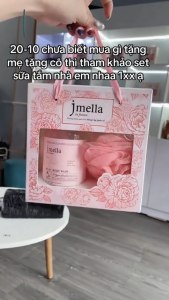 Set quà tặng sữa tắm Jmella Hàn Quốc