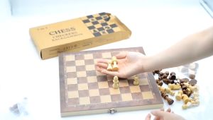 Wooden Chess Checkers Backgammon 3 Ways To Play Multi-function Table Puzzle Game Solid Wood Non-magnetic Folding Storage