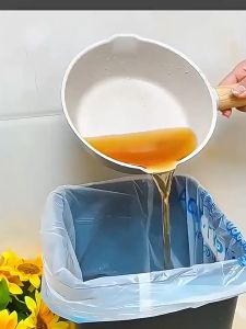 Kantong Sampah Serut Kantong Sampah Sekali Pakai 45 x 50CM Tebal Dengan Tali ISI 100PCS / Kantong Sampah Serut Rumah Tangga/ Kantong Sampah Kantong Plastik Serbaguna Untuk Rumah AH06