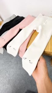 Quần tất cho bé gái len xù 9 tháng đến 4 tuổi thêu mèo co giãn ấm ấp dễ thương