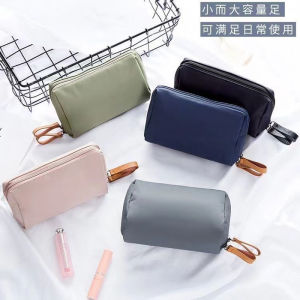 Portable Mini Travel Cosmetic Bag Womens Handbag Style Storage Pouch Fresh Pure Color Fabric Makeup Bag Fashionable Organizer
