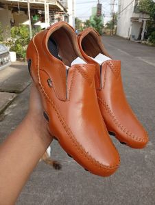 Sepatu kulit pria model sol tanam/terbaru/terlaris/trend