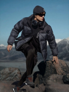 BOSIDENG | Stylish Sports Couples Loose Short Puffer Jacket