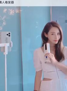 Catokan portable terbaru dengan pemanas ionic keramik yang tidak merusak rambut berfungsi sebagai pengeriting rambut