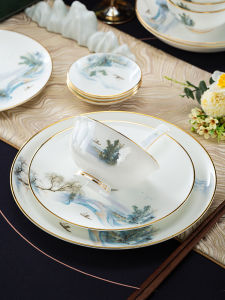 Chinese Modern Luxury Bone China Dinnerware Set