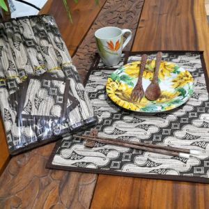 plesmet tenun eceng gondok  tatakan piring dan tatakan gelas / coster set isi 6