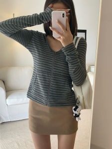 Gray Scale Korean Striped Zipper Knitted Short Cardigan Women Comfortable Slim Fit Casual Versatile Hooded Top