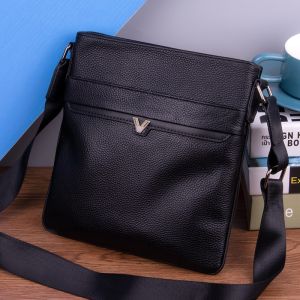 กระเป๋าสะพายข้างหนังแท้สำหรับผู้ชาย ความจุขนาดใหญ่ กระเป๋าเป้สะพายหลังสำหรับเดินทางแบบลำลองสำหรับผู้ชาย กระเป๋าสะพายข้างแบบหนังแท้ชั้นแรก