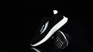 Korean Fashion Sneakers: Low Cut Thick Sole Casual Shoes