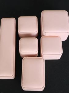 Pink PU Leather Jewelry Box Wedding Ring Earrings Holder Necklace Bracelet Pendant Organizer Jewelry  Gift Packaging Case Box