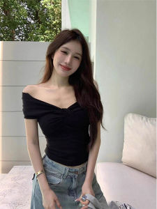 Black Pure Desire One Shoulder Three Ways Short Sleeve T-Shirt Women Summer High End V Neck Pleated Slimming Stylish Beautiful Small Top