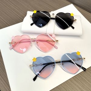 Fashionable Childrens Sunglasses Heart-Shaped Baby Sun Protection Cute Little Girl Eyewear Stylish Kids Accessory