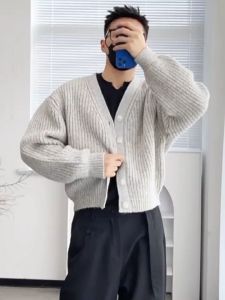 SINRANSINYA丨Áo len nam-Áo len cardigan nam áo len phong cách Đại Học màu trơn dáng rộng hợp thời trang Hàn Quốc mùa đông Áo khoác đa năng thương hiệu hợp thời trang phong cách Hàn Quốc