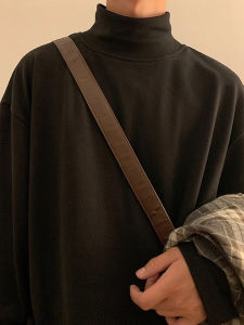 เสื้อยืดคอกลมแขนยาวสไตล์ลำลองสำหรับผู้ชาย ฤดูใบไม้ผลิและฤดูใบไม้ร่วง เสื้อชั้นในผ้าเดอร์โมนิคสุดหรูหรา ทรงปกติ แฟชั่นระดับไฮเอนด์