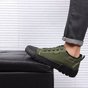 BETSY STORE Giày Jiefang mùa xuân mới giày thể thao nam nhẹ và mỏng giày bảo hộ lao động đế cao su chống mài mòn giày vải phía trên thoáng khí