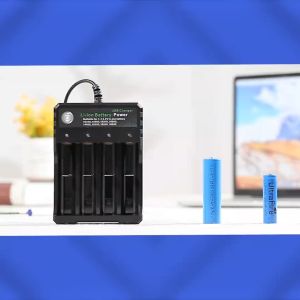 Charger for Li-ion Battery Universal Battery Charger 18350 18500 18650 14500 14650 16650 3.7 V Li-ion Battery Charger