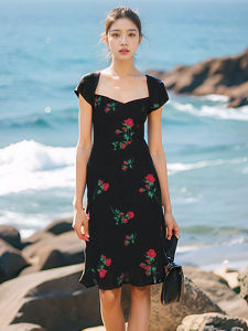 French Style Reformation Dress Elegant Black Beach Vacation Womens Skirt High Waist A-Line Midi Dress Floral Print Short Sleeve