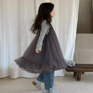 ชุดเด็กผู้หญิง 3 ชิ้น ชุดเด็กฤดูใบไม้ผลิปี 2025 เสื้อเชิ้ตพื้นฐาน กระโปรงทรงเอ กระโปรงสั้น กางเกงยีนส์ เสื้อผ้าเด็กสไตล์เกาหลี