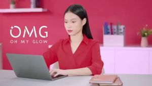 OMG Oh My Glow Mugwort Brighten Acne Serum 20 ml - Peach Glowing Serum 20ml