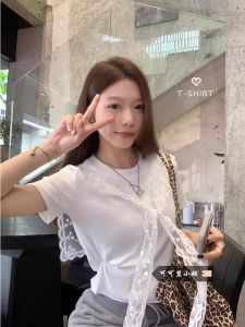 Áo Thun Tay Ngắn Ren Dáng Ôm Vừa Vặn Thời Trang Mùa Hè 2025 Cho Nữ