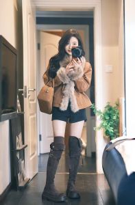 Sweet Cute Fox Fur Coat Womens Short Thickened Denim Plush Winter Outerwear Toscana Brand Korean Style Long Sleeve Polo Collar