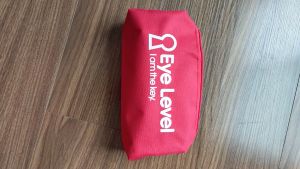 Túi du lịch tiện ích đựng mỹ phẩm trang điểm đa năng màu đỏ có khoá kéo