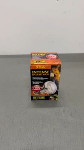 Exo Terra Intense Basking Spot 75W หลอดไฟ UVA แสงกระจุกตัว สำหรับกกไฟกลางวัน (กล่องส้ม)