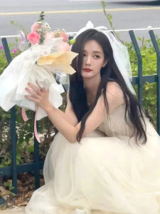 White Wedding Dress Hair Accessory Small Tulle Headpiece Bridal Photography Photo Shoot Soft Material Puffy Design Registry