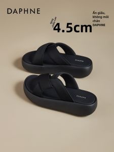 Daphne | Summer Outdoors Soft-soled Slide Sandals