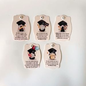 Hang Tag Ivory Graduation Gnoum