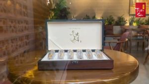 Đông trùng hạ thảo khô nguyên con Tây Tạng Đông trùng hạ thảo khô chính hãng loại hộp quà cao cấp loại 5gr size 4 con/gr