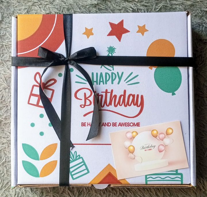 Box kardus motif happy birthday ukuran 21x21x5cm free kartu ucapan
