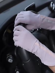 Sarung Tangan Wanita Mobil Tipis Anti Panas UV Touchscreen Ringan Sutra Es Anti Slip