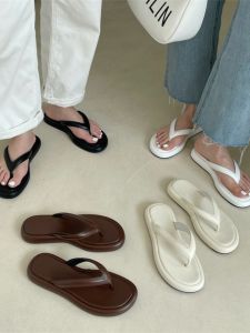 รองเท้าแตะส้นแบนสำหรับผู้หญิง ทรงหนา รองเท้าแตะส้นแบนฤดูร้อน สวมใส่สบาย รองเท้าแตะส้นแบนแบบสวมสบายสำหรับกลางแจ้ง