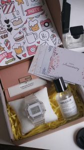 Hadiah Idul Fitri: Hampers Lebaran Kado Untuk Cewek Murah Satu Set Gift Box Perempuan